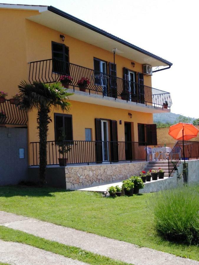 Apartman Knapic Коромачно Экстерьер фото